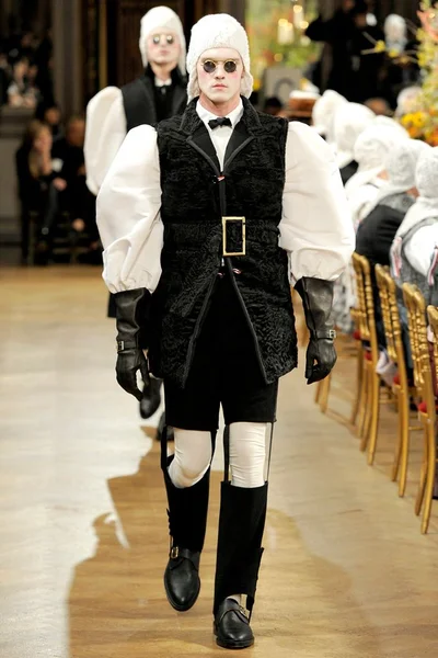 Look 31